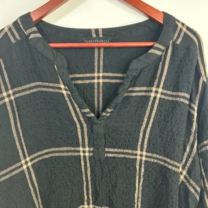 Jane and Delancey Black Checkered V-Neck Blouse thumbnail 2
