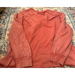 Heart Sweater Size M thumbnail 5