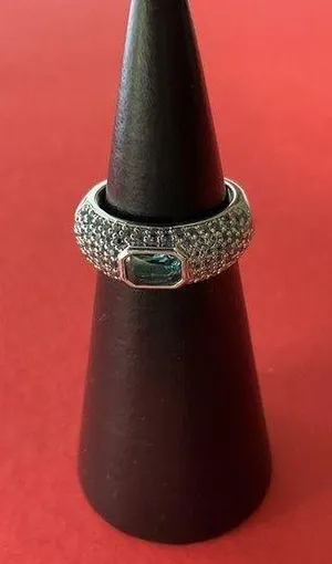 Bomb Party RBP6635 “Yours in a Heartbeat” LC Topaz on Rhodium Size 6 Ring NWT thumbnail 1