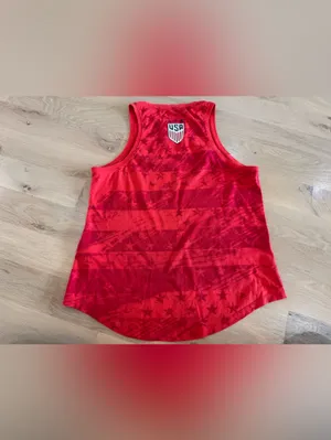 Nike women's sleeveless tank top USA red flag size medium thumbnail 7