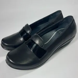 Dansko Oksana Slip-On Loafer Women 38 Black Leather Comfort Low Heel Work Shoes‎ thumbnail 3