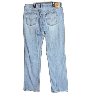 Levis 505 Womens Size 14M Jeans Straight Leg Stretch Blue Denim Everyday Casual thumbnail 3