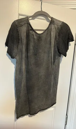 T-shirt thumbnail 3