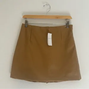Abercrombie & Fitch NWT Vegan Leather A Line Mini Skort thumbnail 3
