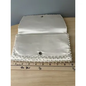 Vtg White Satin Beaded Evening Clutch Purse Handmade Hong Kong Wedding Prom Gala thumbnail 9