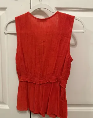 Boutique Top Red thumbnail 2