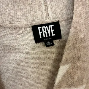 Frye women’s the cozy cardigan size large thumbnail 3