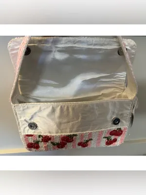 NWT Beaded Cherry Shoulder Bag Pink White Handmade India Viral TikTok Purse thumbnail 5