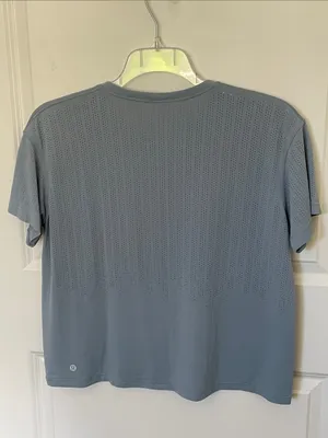 Lululemon Train To Be Short Sleeve Blue Top Large Boxy thumbnail 4
