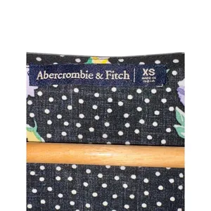 Abercrombie & Fitch Black Polka Dot Floral Button Front Blouse Top Women Size XS thumbnail 4