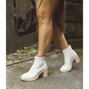 Dolce Vita Caster Ivory Leather Platform‎ Lug Sole Block Heel Chelsea Boots 8.5 thumbnail 3