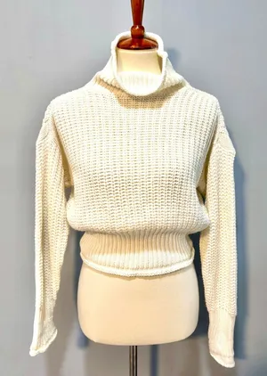 Poof Apparel Cream Knit Turtleneck Cropped Sweater M Cottagecore Minimalist Cozy thumbnail 1