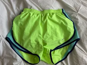 Shorts thumbnail 1