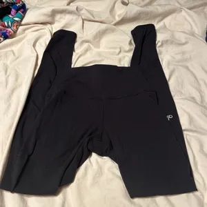 Alo Leggings thumbnail 2