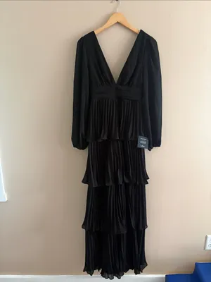 Lulus Graceful Finesse Black Pleated Long Sleeve Maxi Dress Size small Formal thumbnail 3