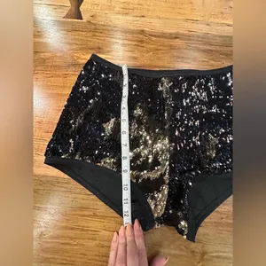 Euc Jill Lindsey Designs Double Color Black/Gold Sequence Culotte thumbnail 3