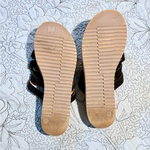 Musse & Cloud Black Suede Crisscross Platform Slide Sandals Sz 41 US 10 🧡 thumbnail 8