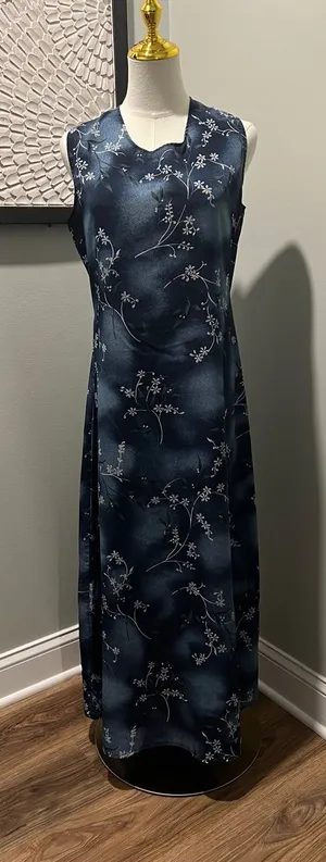 Sleeveless Navy Floral A-Line Maxi Dress thumbnail 1