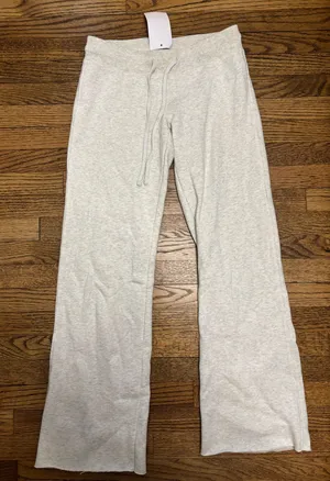 Brandy Melville Sweatpants Grey thumbnail 1