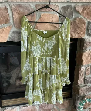 Patrons of Peace dress thumbnail 1
