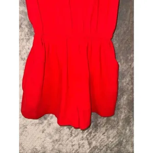 Wilfred Aritzia High Neck V-neck Back Red Romper Size Small Pockets #784 thumbnail 4