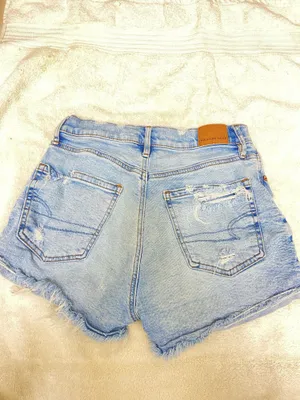 American Eagle Outfitters blue denim shorts #americaneagle #denim thumbnail 5