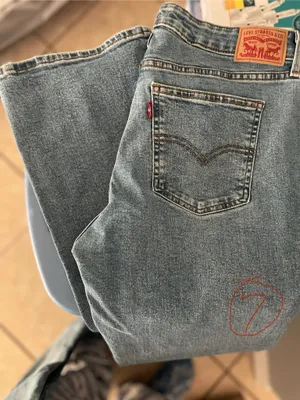 Levi’s Jeans Mid-Rise Bootcut Stretch thumbnail 2