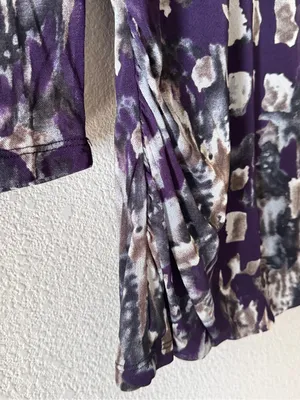 GNW Purple Abstract Print 3/4 Sleeve V-Neck Top thumbnail 3