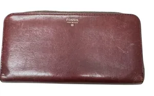 Fossil Burgundy Leather Full Zip Wallet Damaged Vintage thumbnail 1