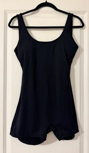 Women’s workout Black Scoop Neck Tank Romper Size L thumbnail 1