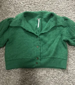 Free People Green Top thumbnail 1