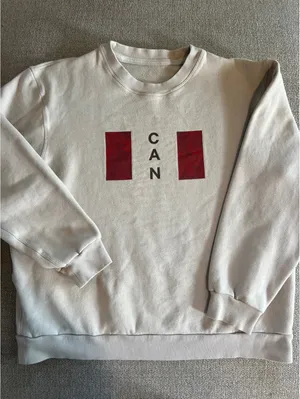 Lululemon Canada Crewneck Sweatshirt thumbnail 1