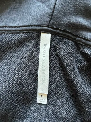 Black Zip Up Sweater with pockets Size M thumbnail 2