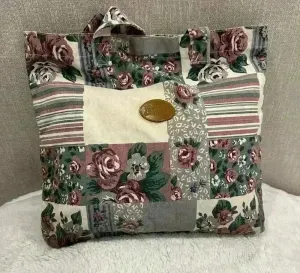 Vintage 90s GITANO Patchwork Floral Shoulder Bag Hobo Tote Purse – Retro Chic! thumbnail 1