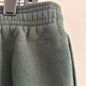 Vuori Forest Green Joggers thumbnail 5