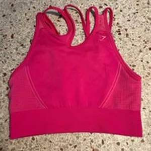 Gymshark Sports bra pink thumbnail 9