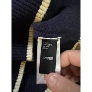 Cider Women Size‎ Medium Embroidered Teddy Bear Sweater Long Sleeve Knit Preppy thumbnail 3