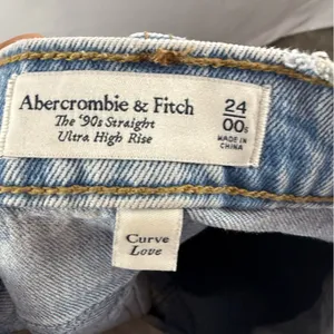 Abercrombie & Fitch The 90's Straight Ultra High Rise Curve‎ Love Jeans Size 24 thumbnail 6