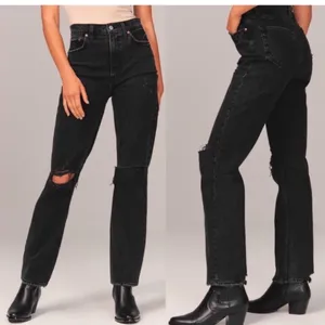 Abercrombie 90’s Straight Ultra High Rise Black Distressed Women's Jeans thumbnail 2