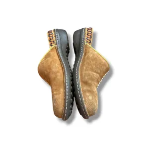 UGG Tasmina Clogs Womens 8 Chestnut Suede Shearling Lined Mules 5177 thumbnail 3
