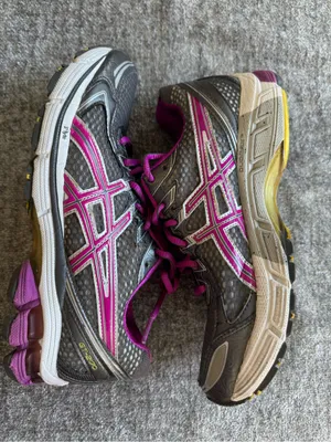 ASICS Women's Gray and Magenta Athletic Running Shoes thumbnail 5