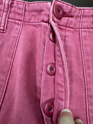 American Eagle Red-Pink Colored Button Fly Shorts Size 6 thumbnail 5