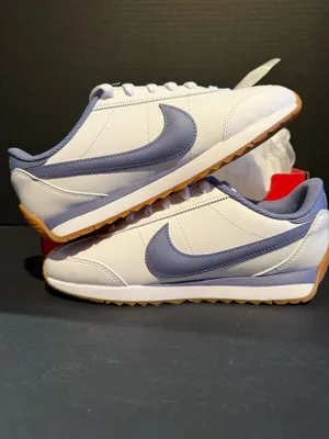 Women’s Nike Pacific Leather size 6W thumbnail 2