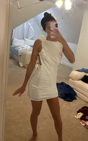 White Cocktail Dress Size XS thumbnail 1