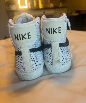 Nike Blazers thumbnail 2