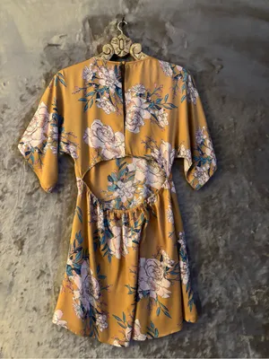 Vintage Billabong Mustard Floral V-Neck Midi Dress Women’s Size M thumbnail 2