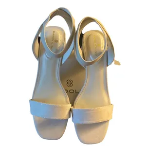 Bandolino Kindlie Block Heel Ankle Strap Sandal Womens Size 9 thumbnail 5