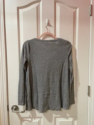 Hollister Must Have Collection Long Sleeve Tee thumbnail 3