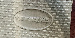 HAVAIANAS Metallic Gold and tan Flip FLops Thongs Flats Size 9/10W thumbnail 4