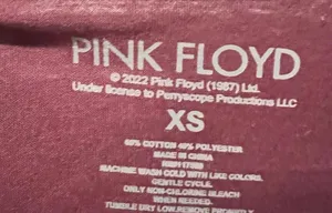 Pink Floyd Women’s T-Shirt Top Dark Side of the Moon Band Tee Maroon Size XS thumbnail 4